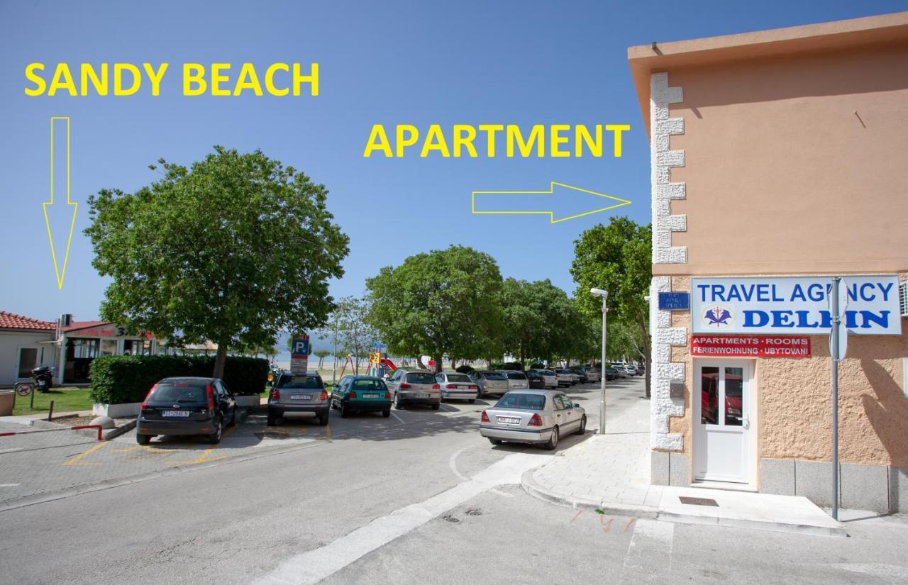 Ap Punta Next To Sandy Beach, Apartment With Garden Omiš Eksteriør billede